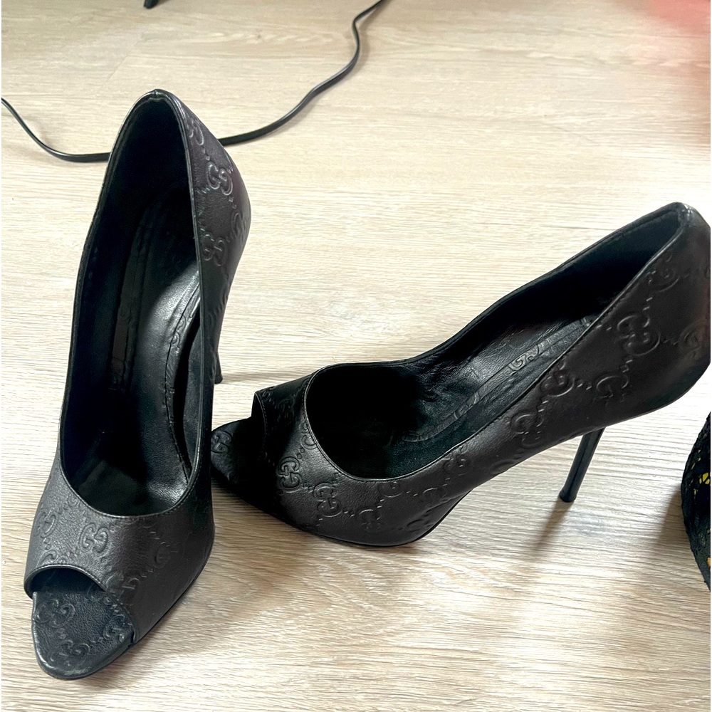 Gucci Classic Heels